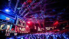 云顶之弈韦鲁斯放弃炎魔，活用迅捷射手与狙神羁绊制胜攻略